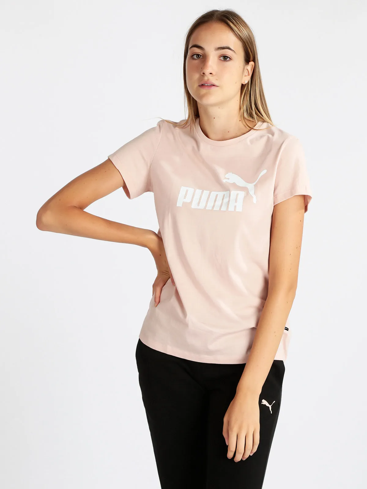 Puma ESS LOGO TEE  T-shirt à manches courtes pour femme