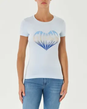 T-shirt azzurra in cotone vestibilità regular con logo a cuore frontale multicolor